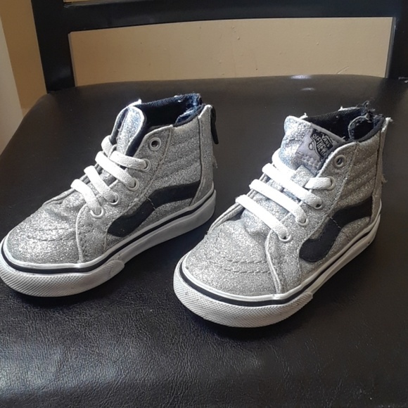 silver toddler vans